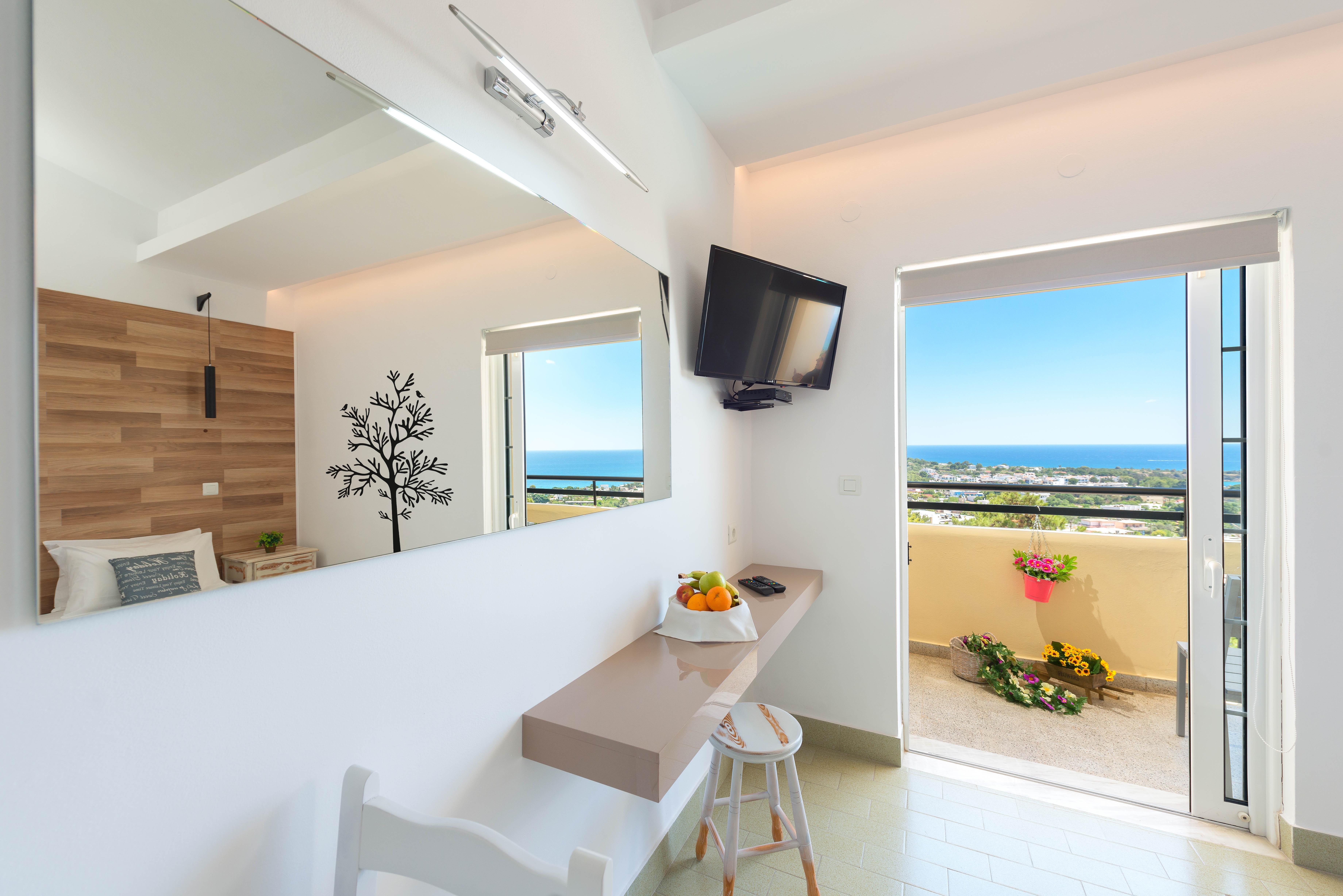 Pefkos View & Maisonette